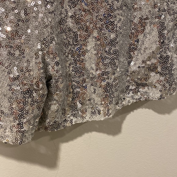 VERO MODA Women’s High Waist VMKAJE HW Shorts Sequin silver SHORTS Size XS - Picture 8 of 8